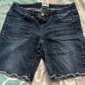 Women’s Jean Shorts Mid Length